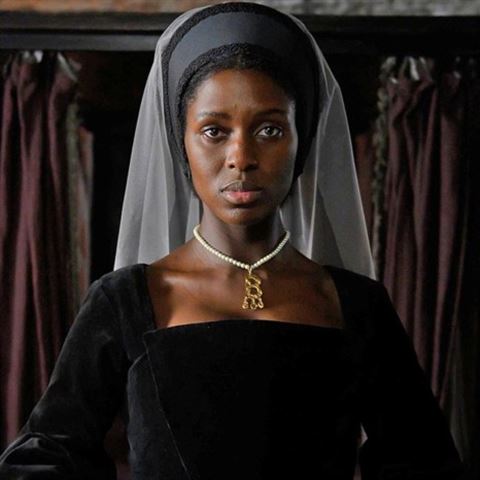 Srebrne płótno kolorowe i ślepe na kolory. Nie tylko o czarnoskórej kobiecie grającej Anne Boleyn