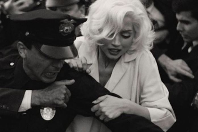 Blonde nie jest filmem mizoginicznym, po prostu nie odwraca uwagi od problemów Marilyn Monroe